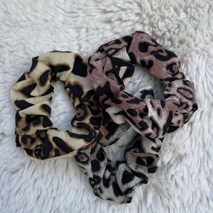 Set of 3 Leopard Scrunchies